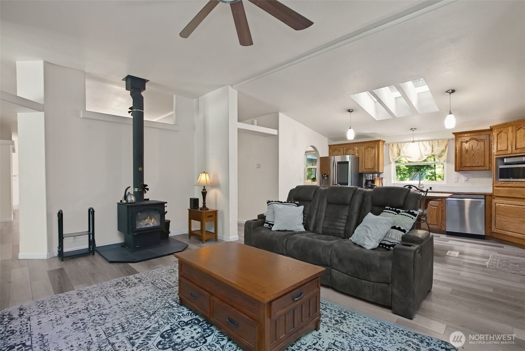 5901 108th Street Property Photo 4
