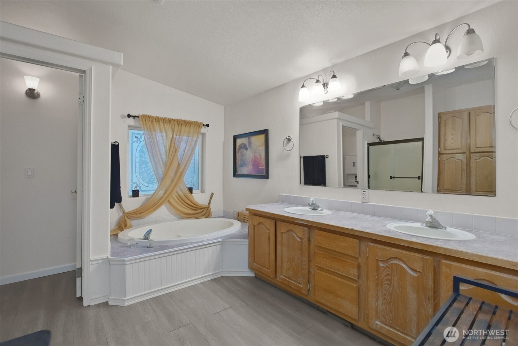 5901 108th Street Property Photo 11