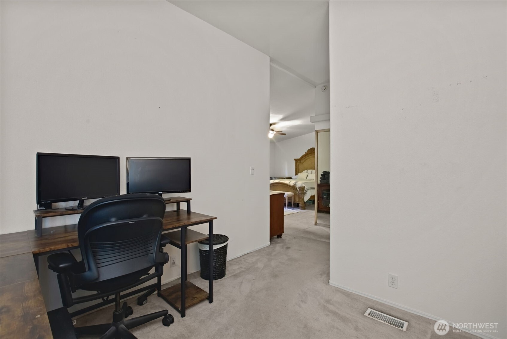 5901 108th Street Property Photo 13