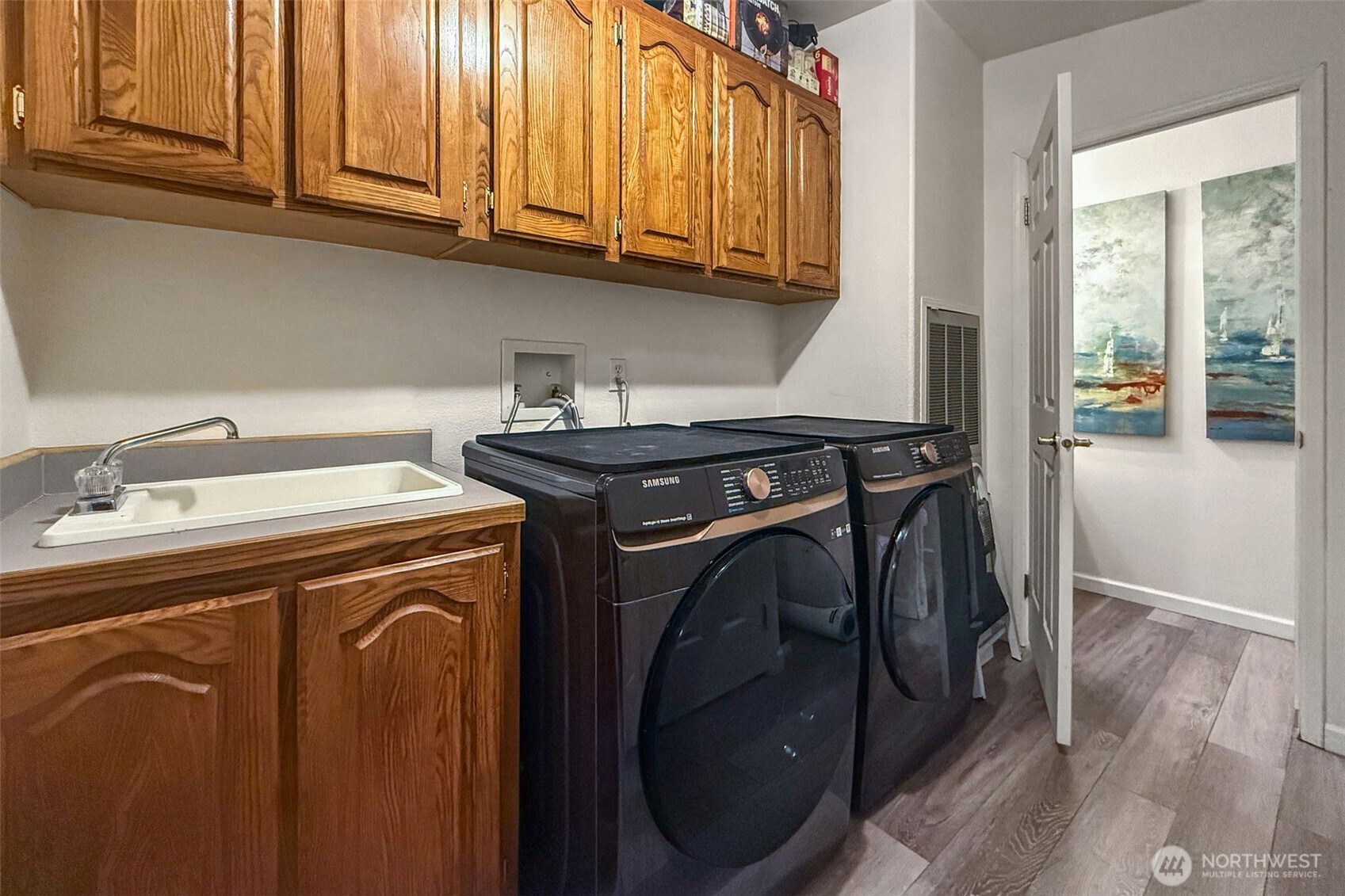 5901 108th Street Property Photo 18