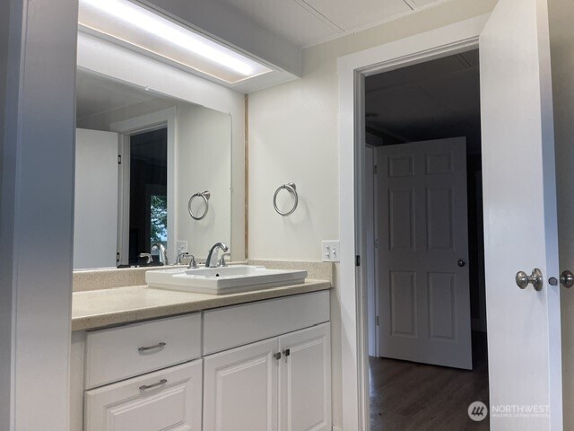225 Ne Ernst 97 Property Photo 8