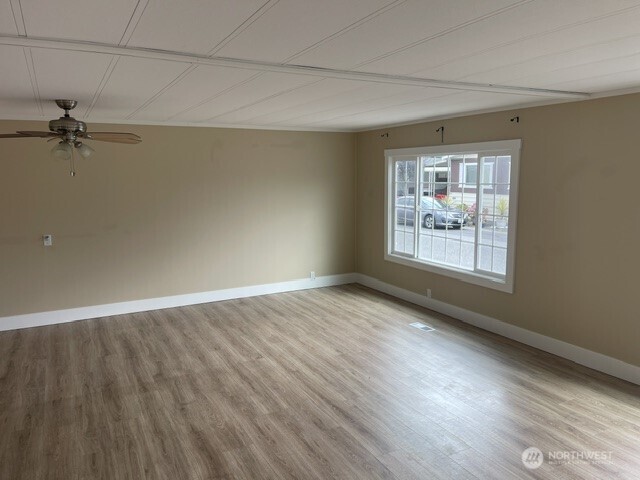 225 Ne Ernst 97 Property Photo 17