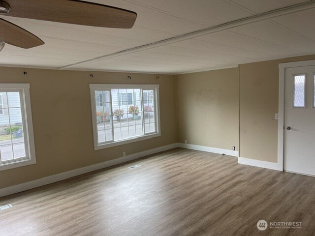 225 Ne Ernst 97 Property Photo 19