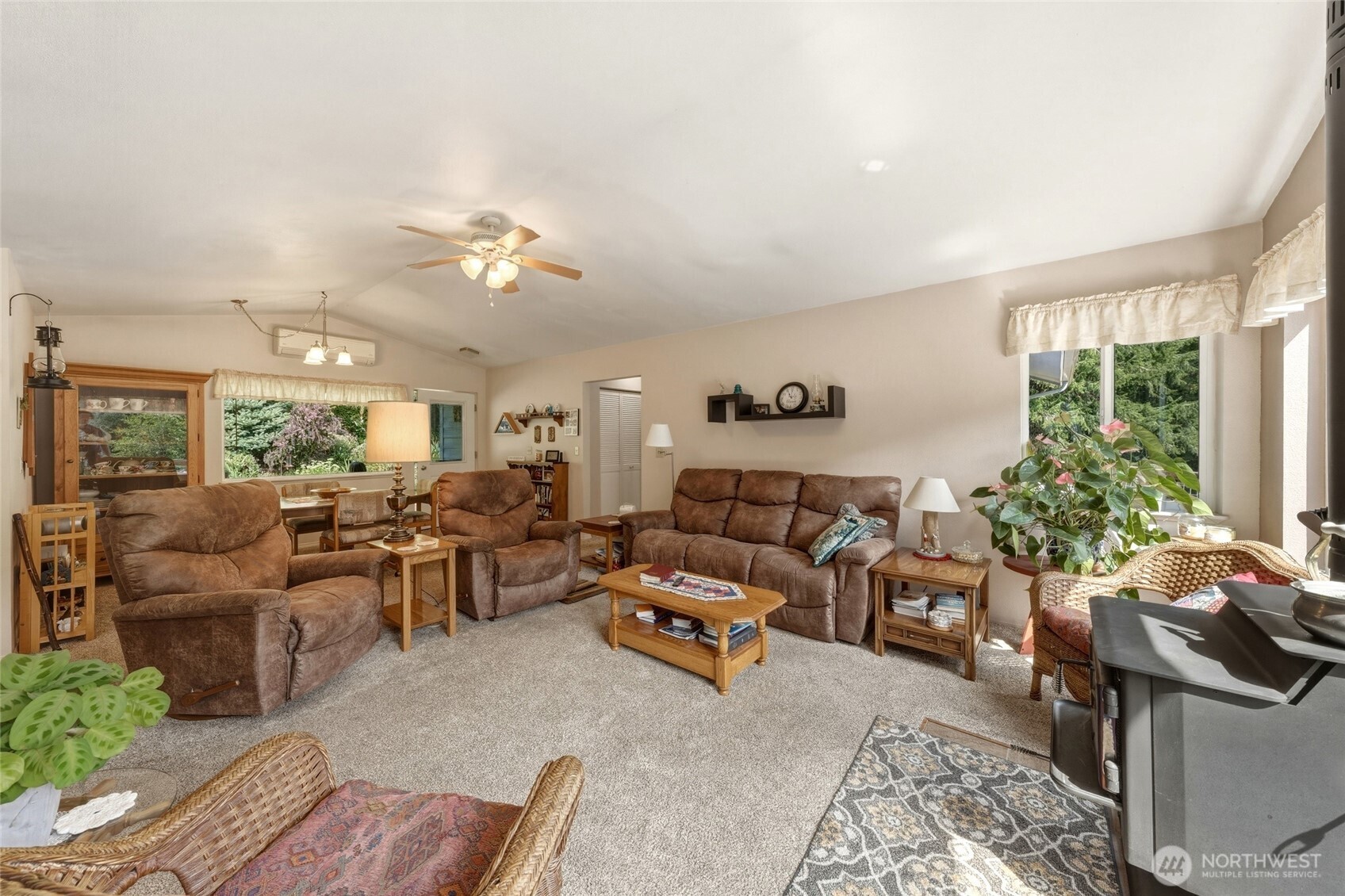 551 S Touchet Road Property Photo 6