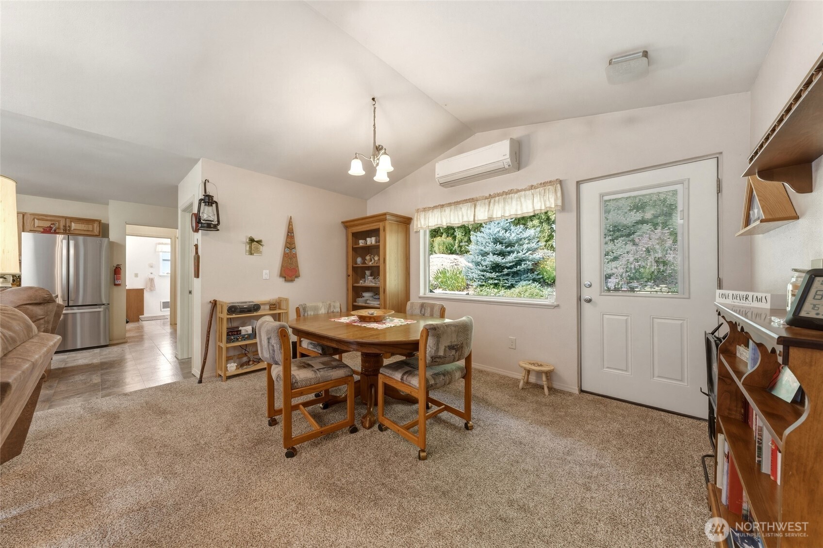 551 S Touchet Road Property Photo 7
