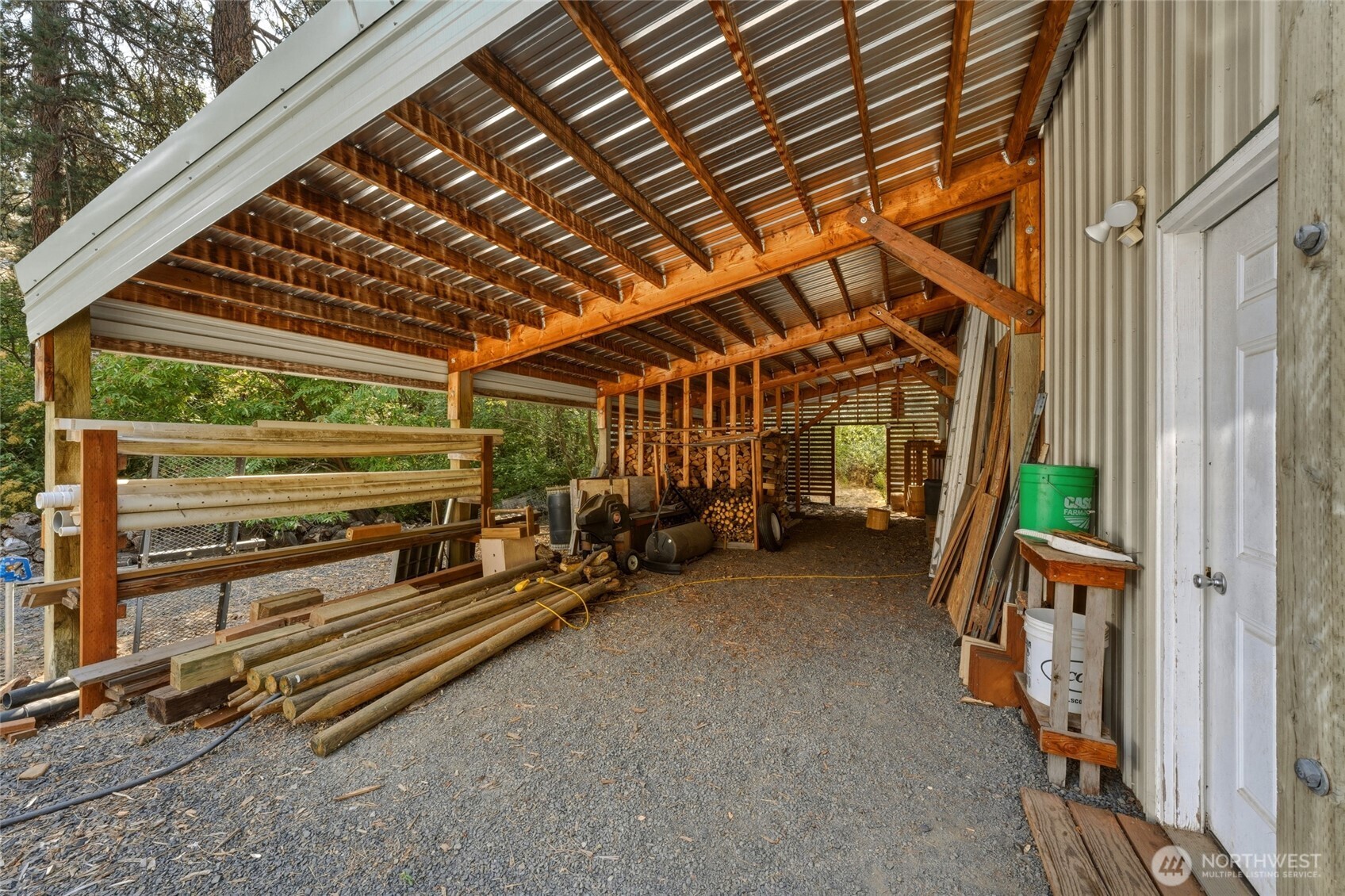 551 S Touchet Road Property Photo 32