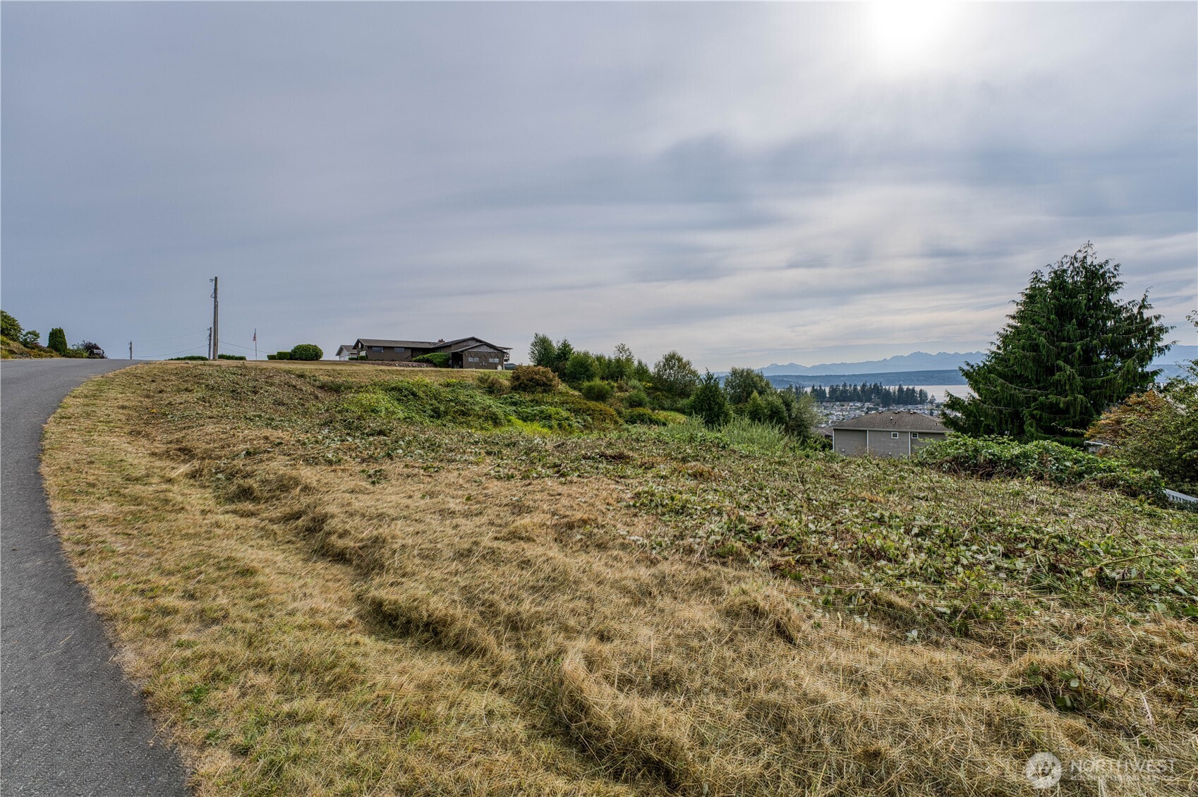 38063 Fawn Road Property Photo 4