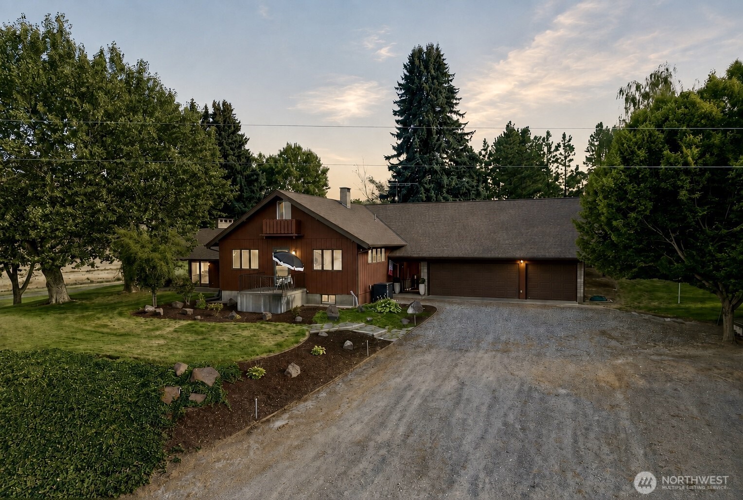 341 W Bramhall Road Property Photo 1