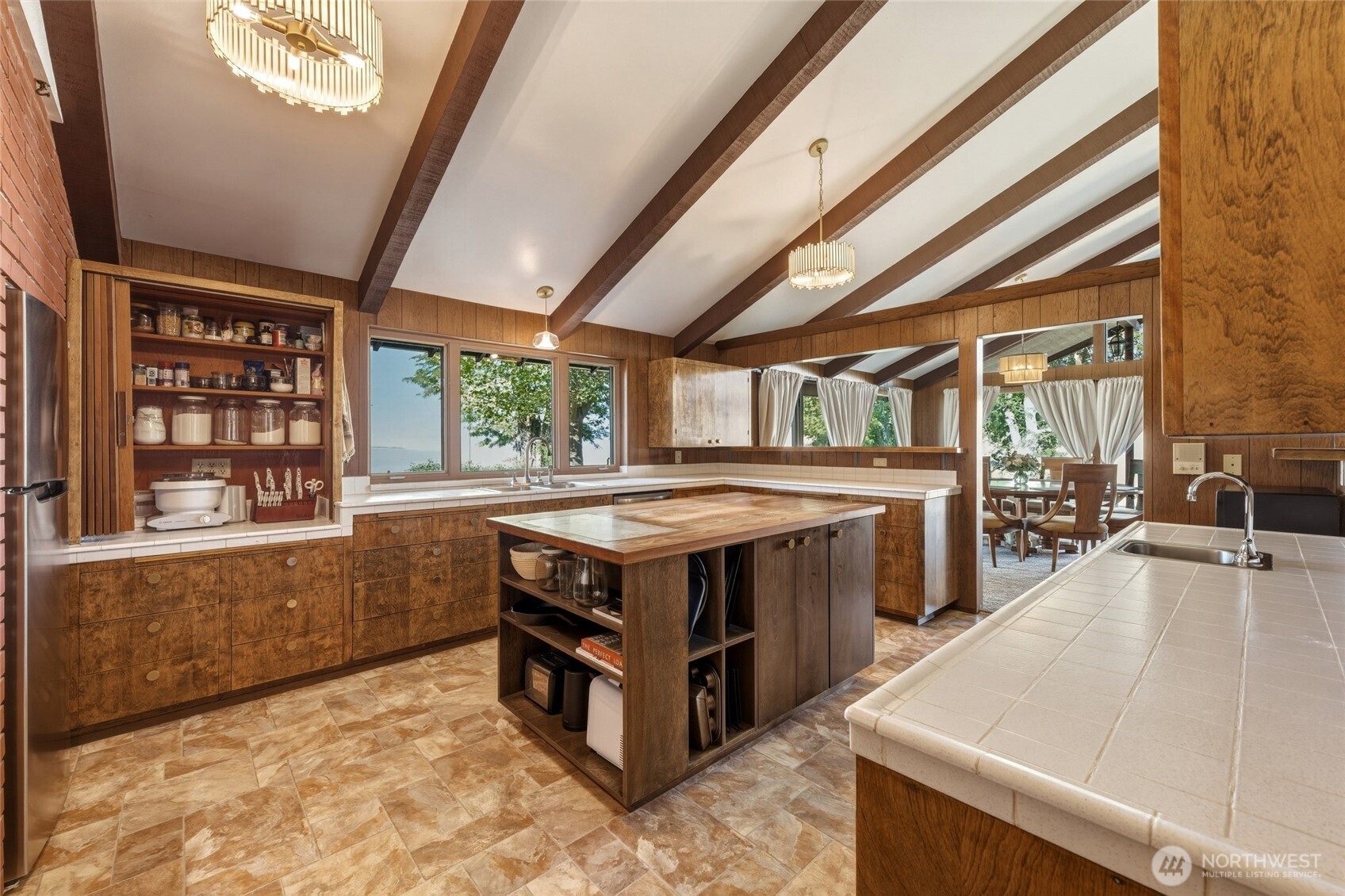 341 W Bramhall Road Property Photo 10