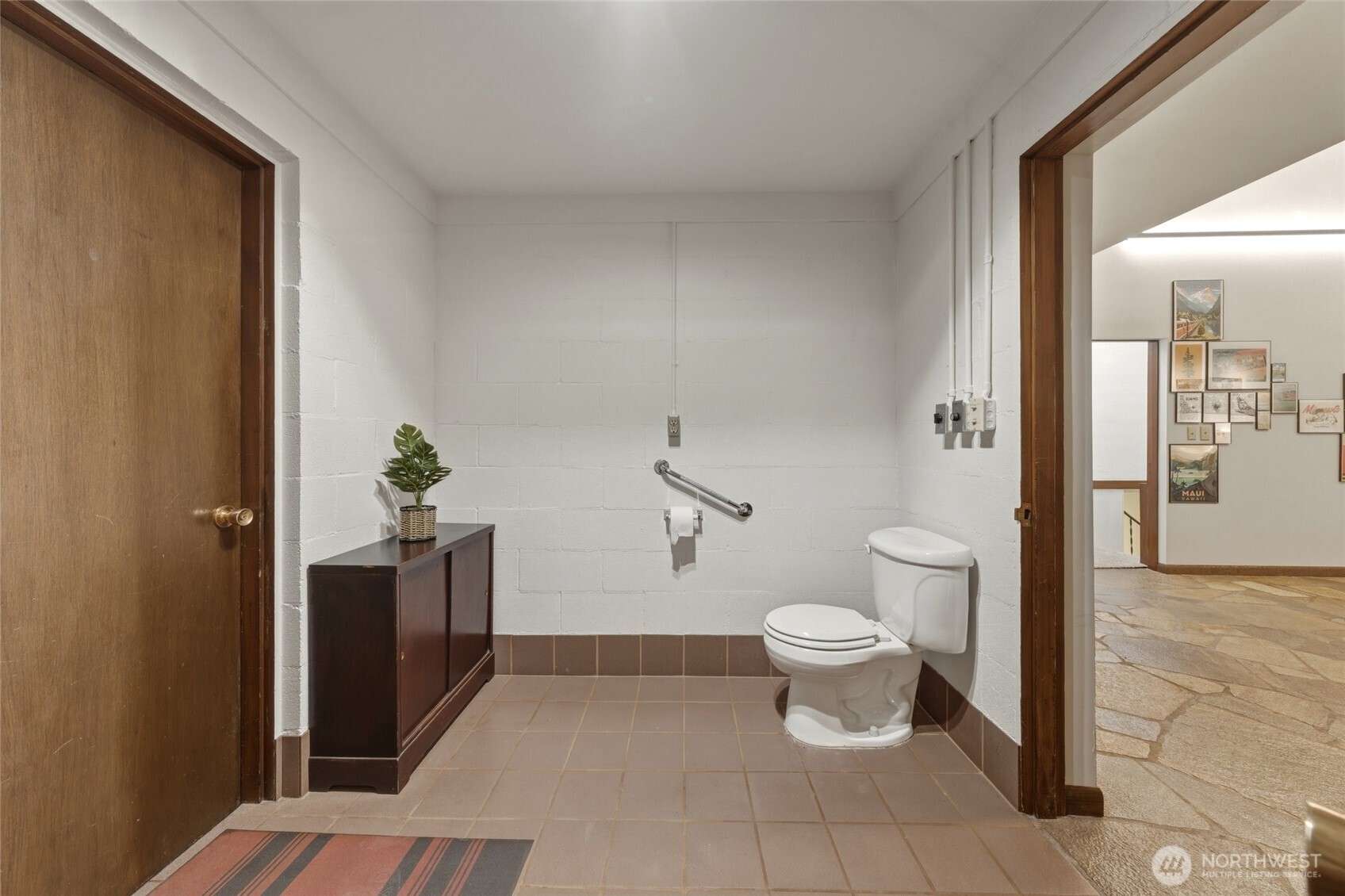341 W Bramhall Road Property Photo 12