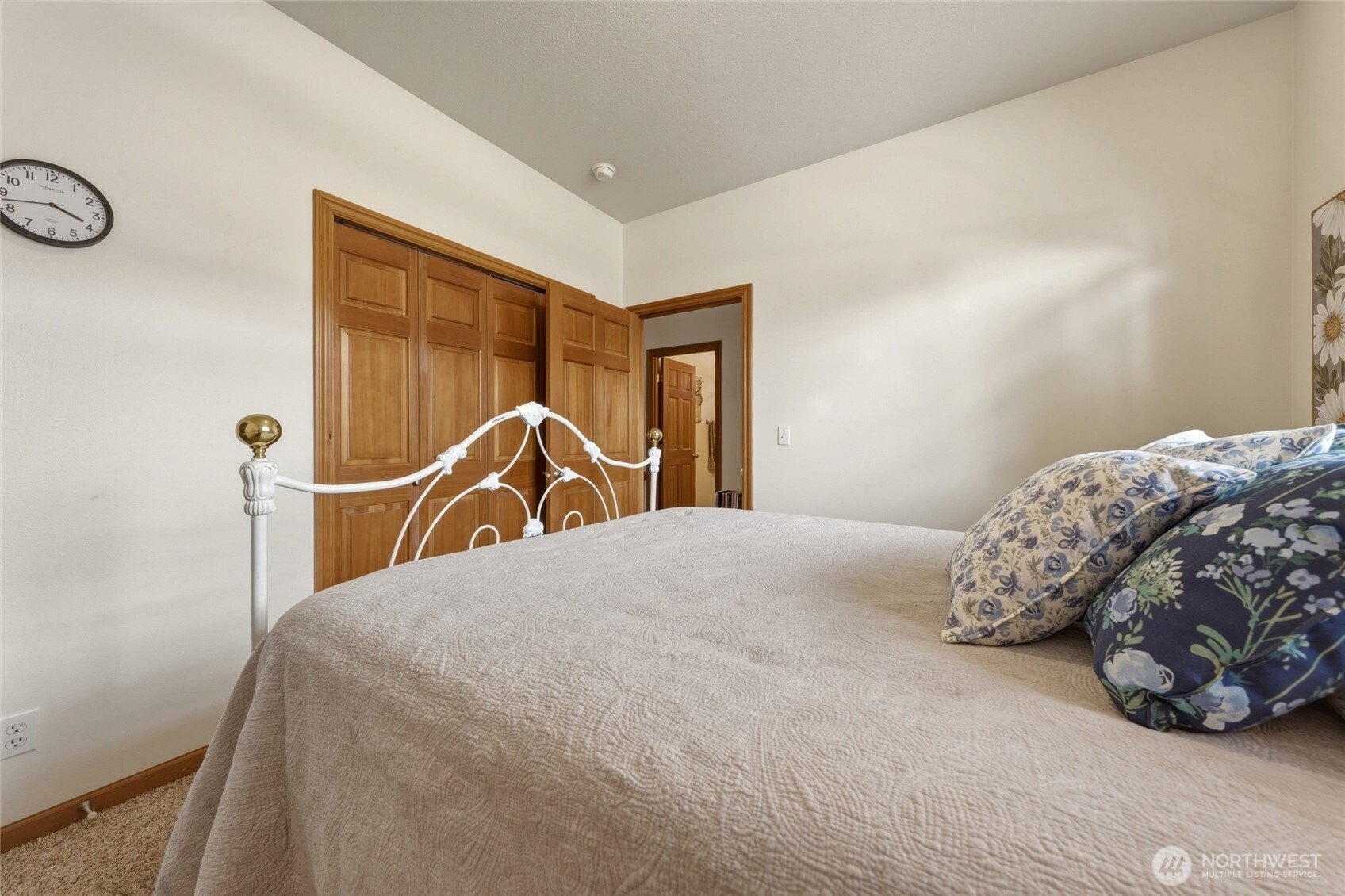 763 Se Bedford Loop Property Photo 21