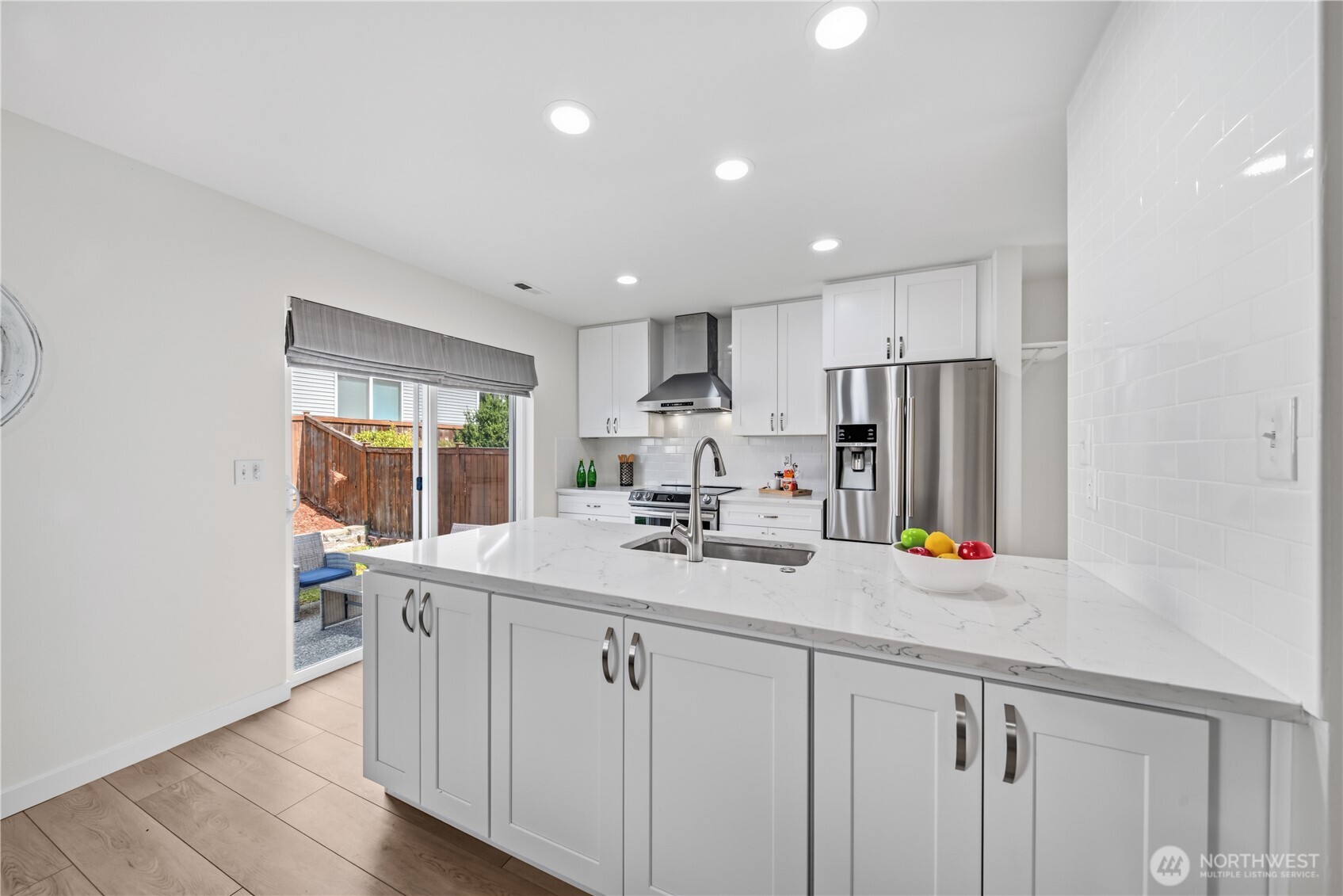 11813 24th Street Property Photo 9