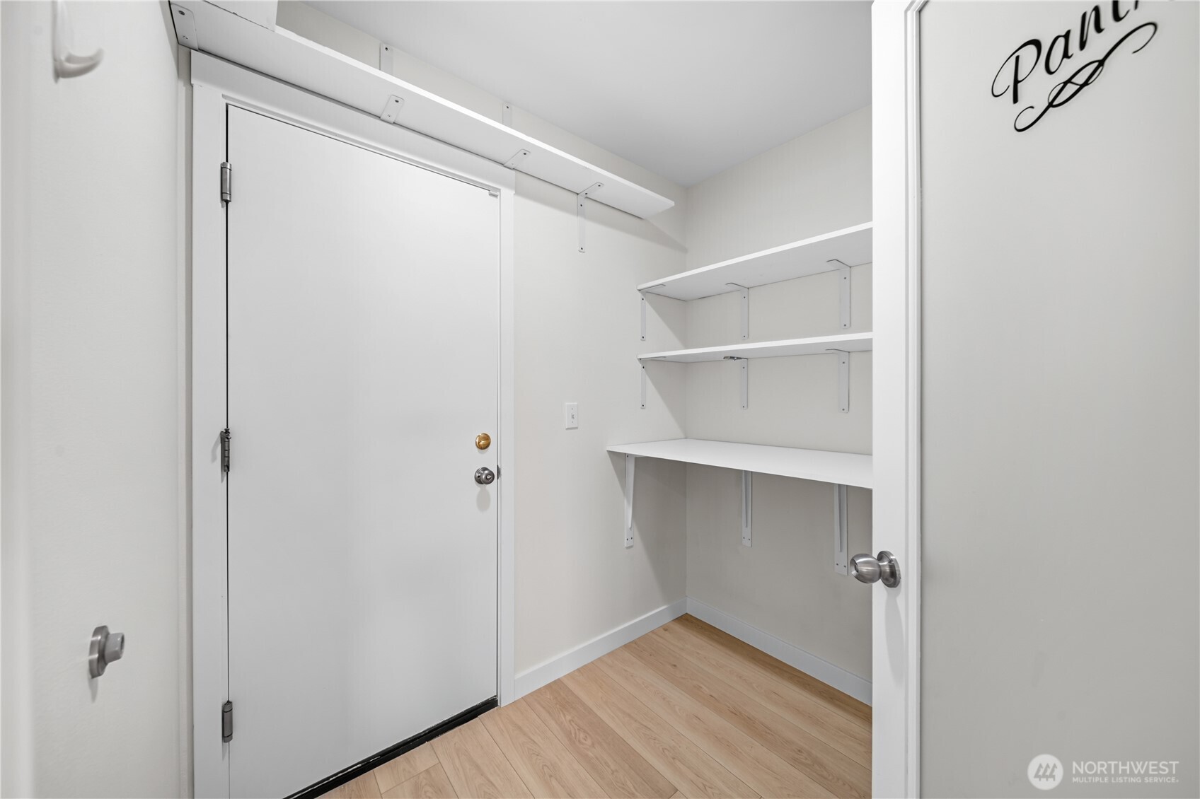 11813 24th Street Property Photo 14