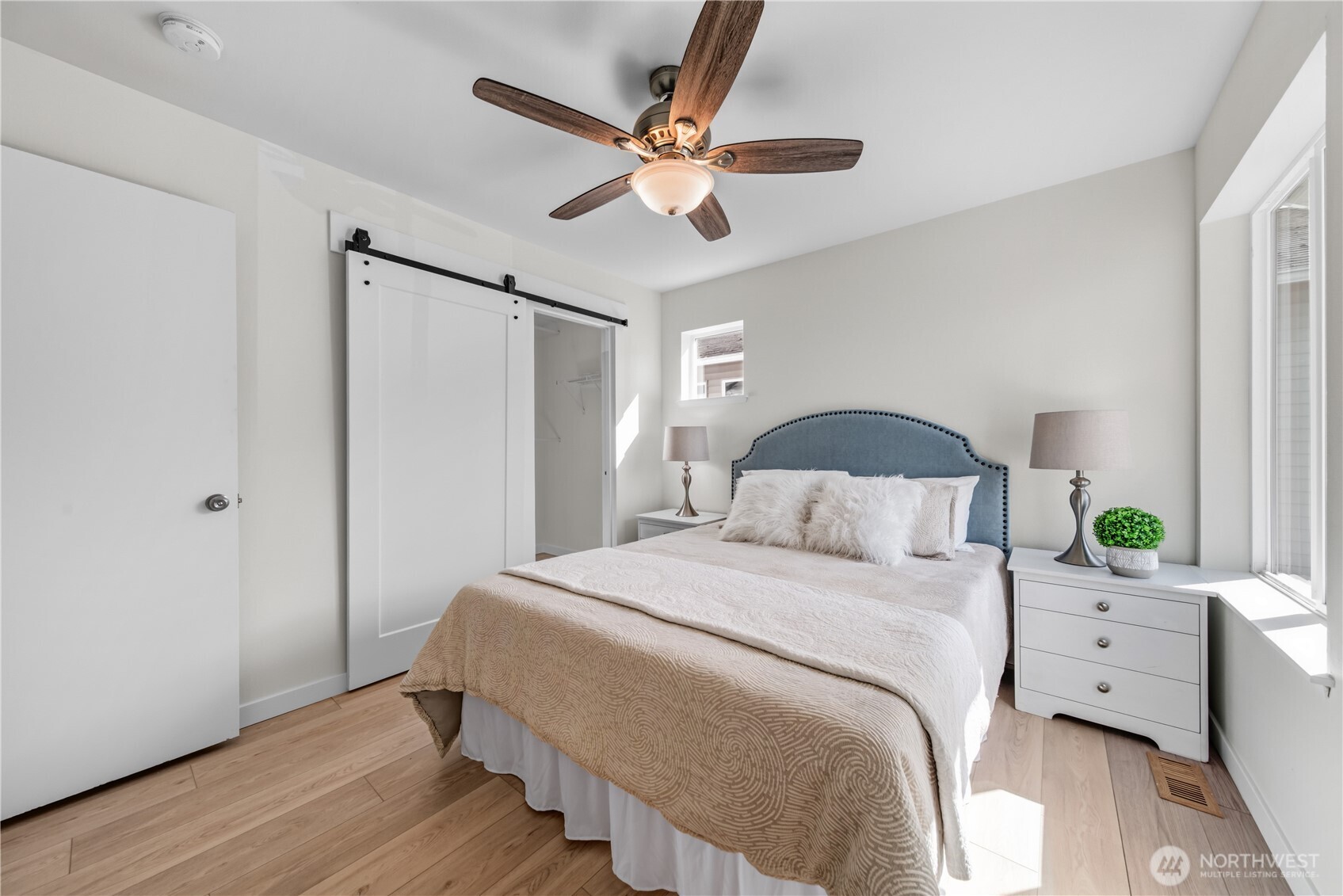 11813 24th Street Property Photo 16