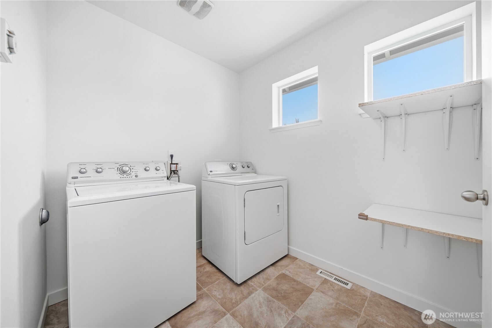 11813 24th Street Property Photo 23