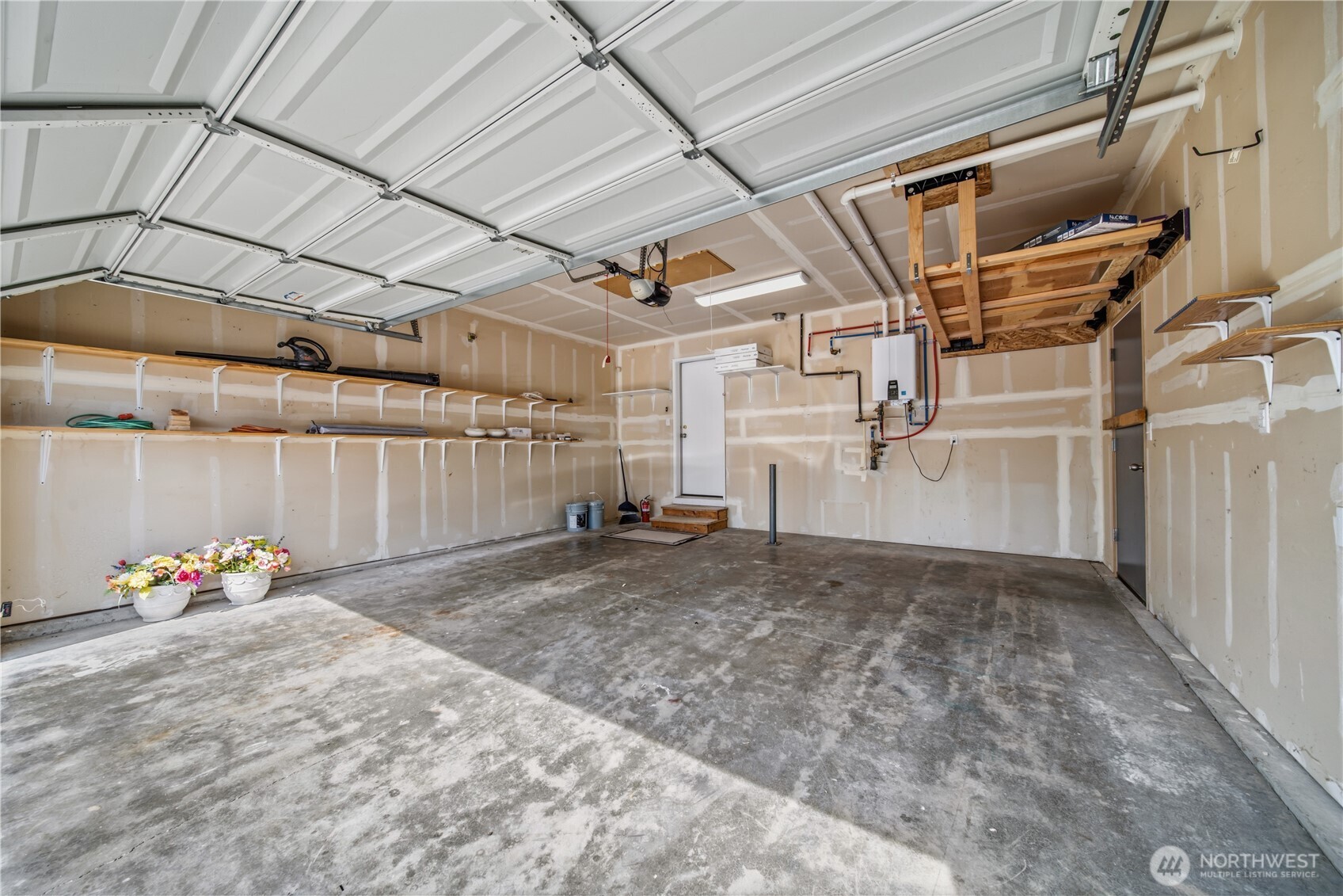 11813 24th Street Property Photo 30