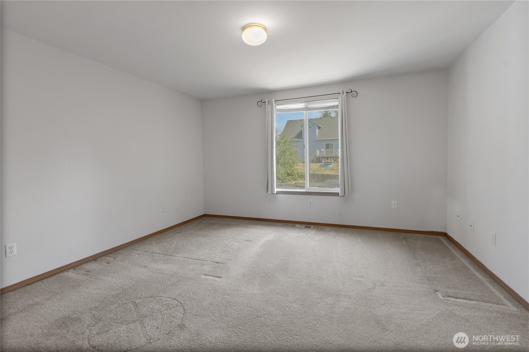 9023 S K Street Property Photo 15