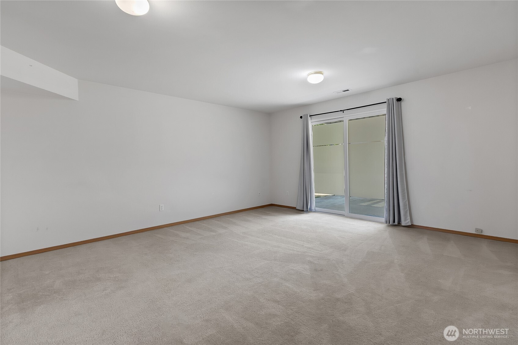 9023 S K Street Property Photo 17