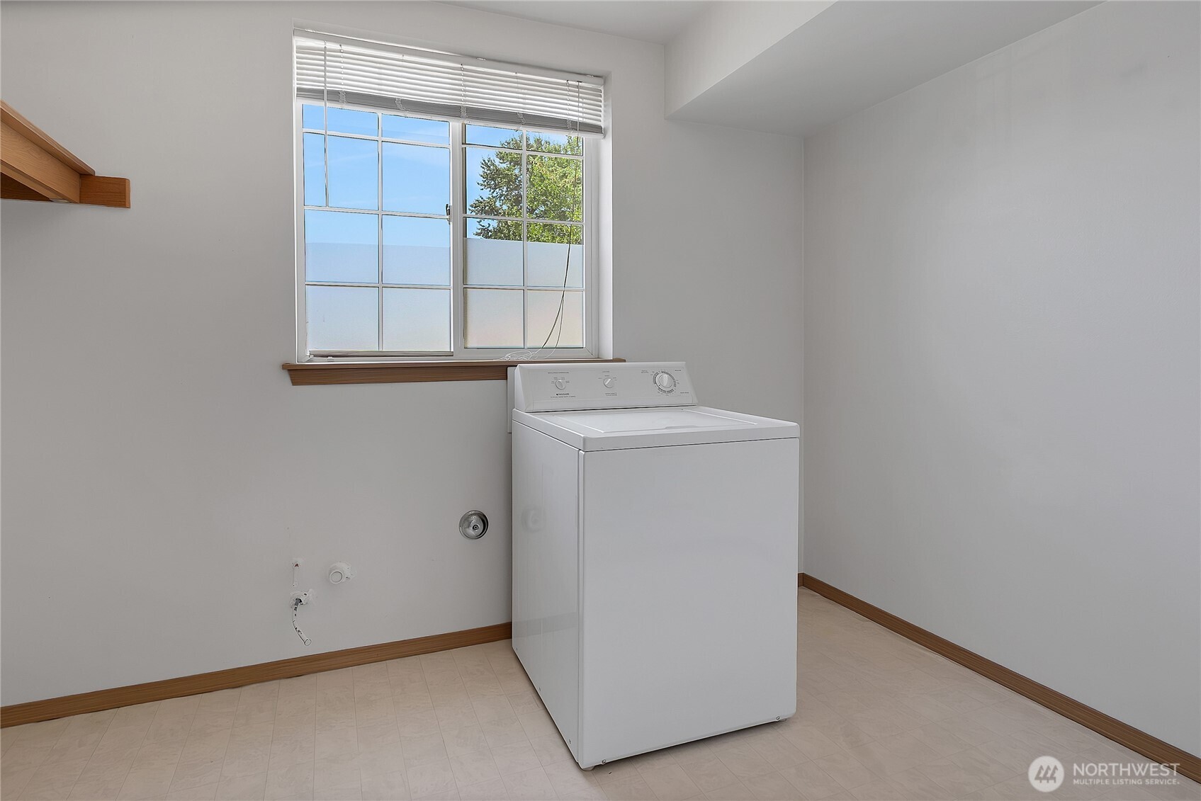 9023 S K Street Property Photo 23
