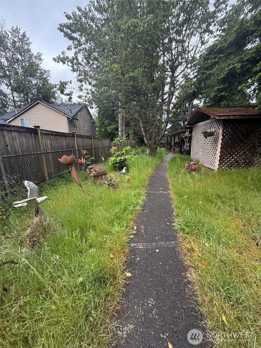 20104 75th Avenue Property Photo 7