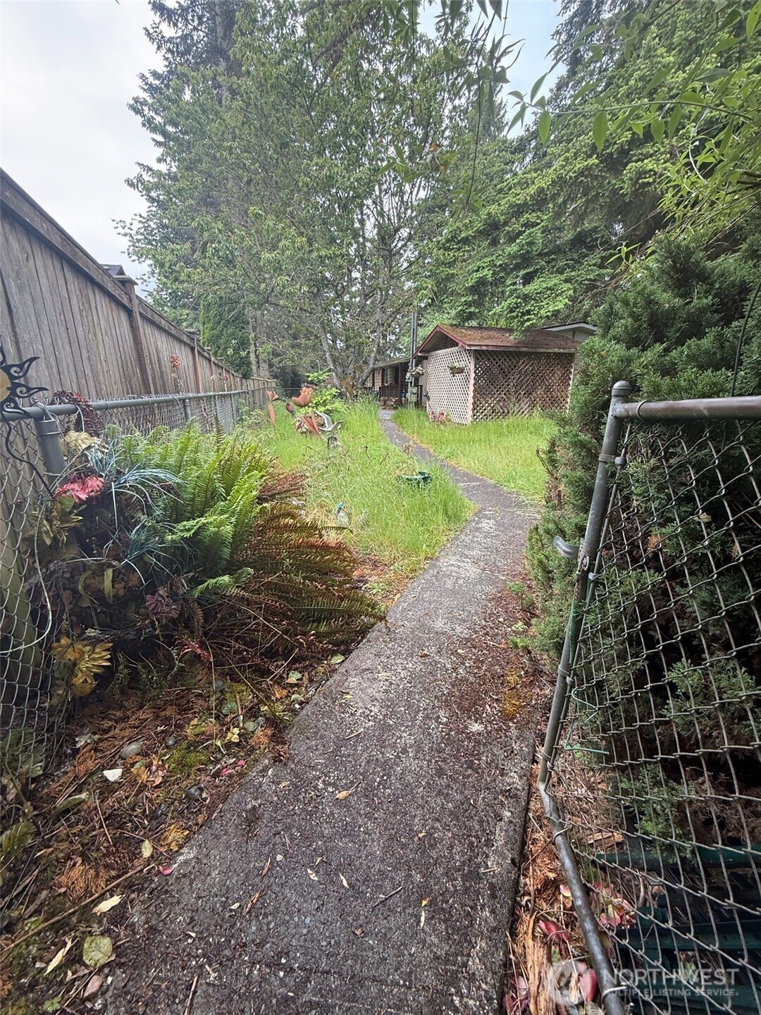 20104 75th Avenue Property Photo 9