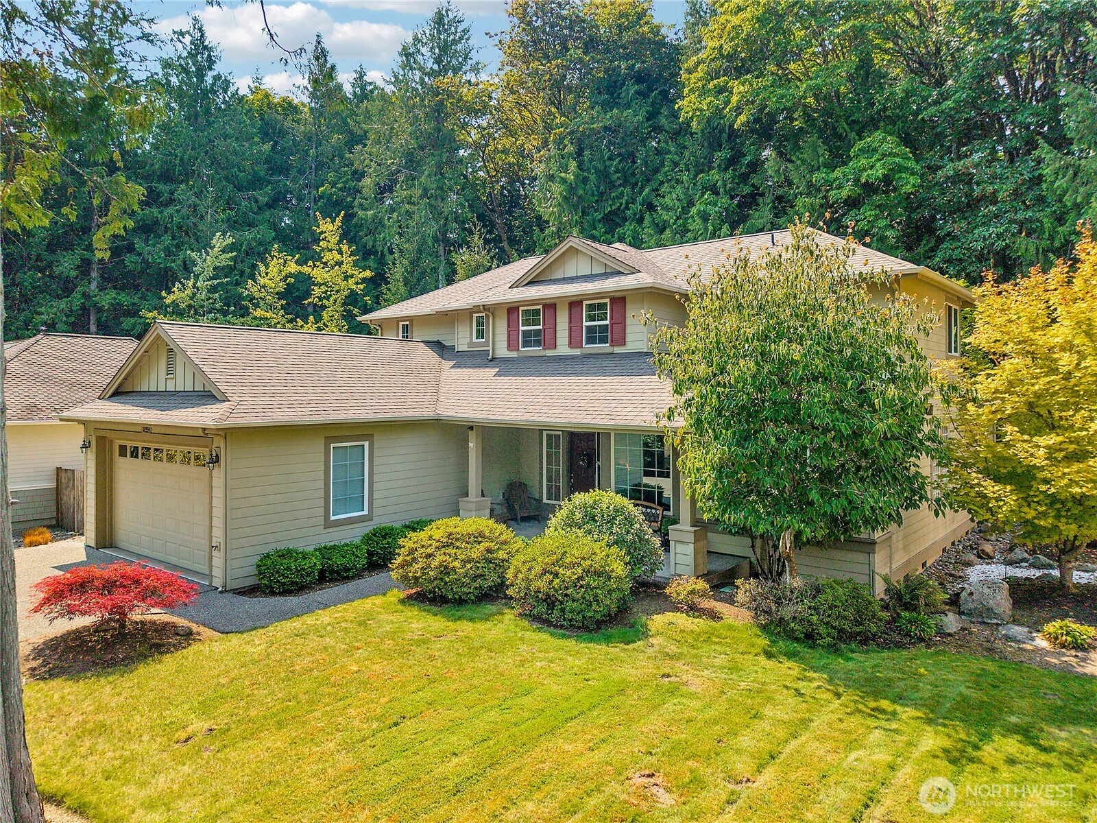 442 Rainier Lane Property Photo 5