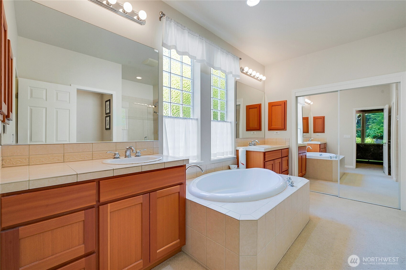 442 Rainier Lane Property Photo 24