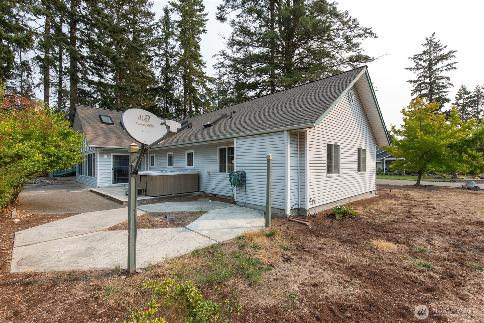 120 Sunland Drive Property Photo 31