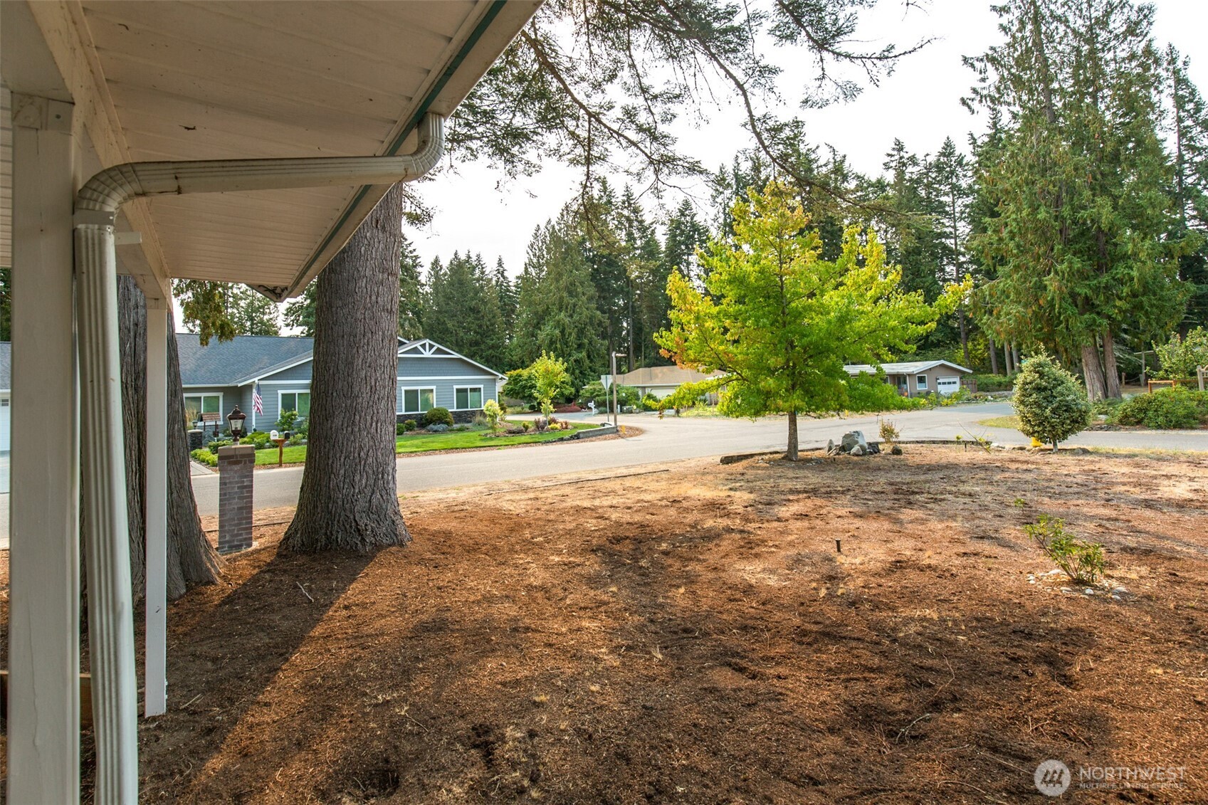 120 Sunland Drive Property Photo 39