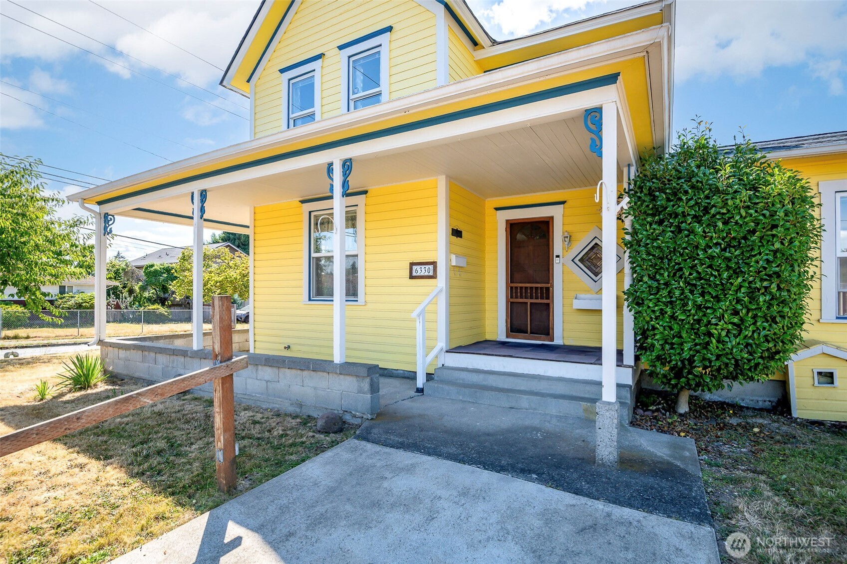 6330 S I Street Property Photo 3