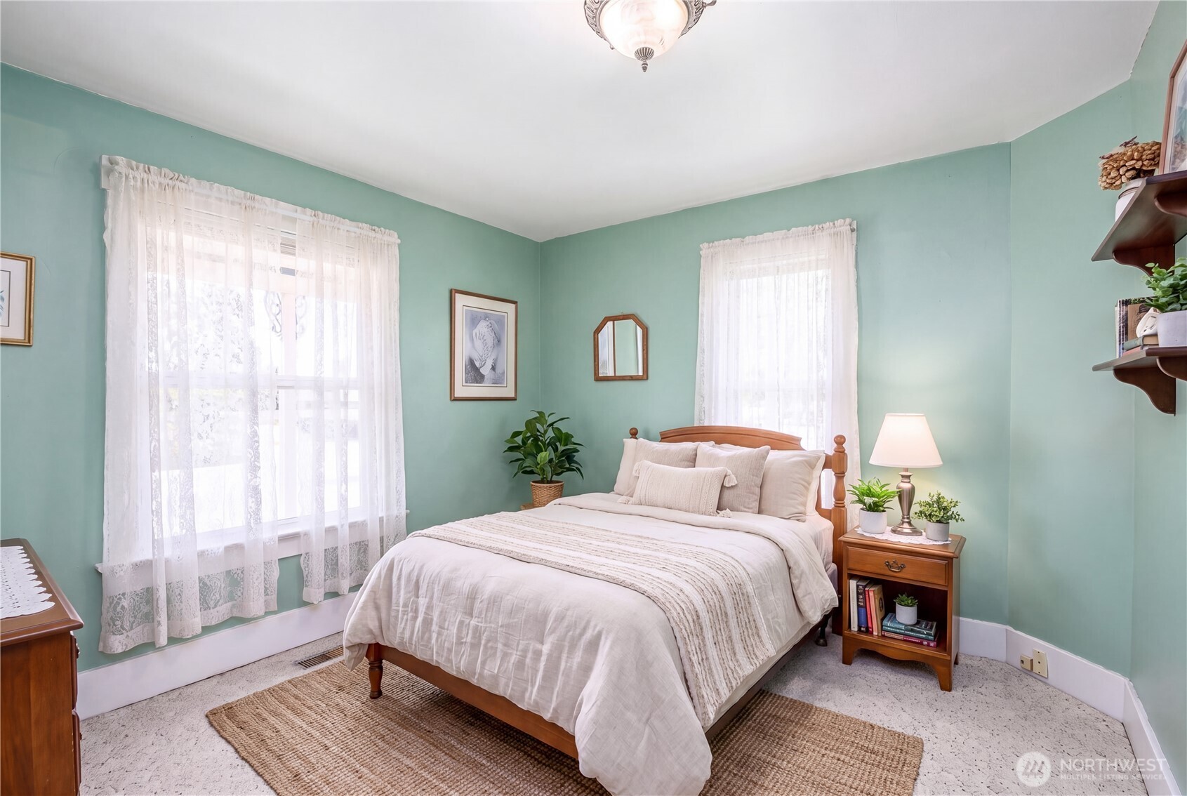 6330 S I Street Property Photo 7