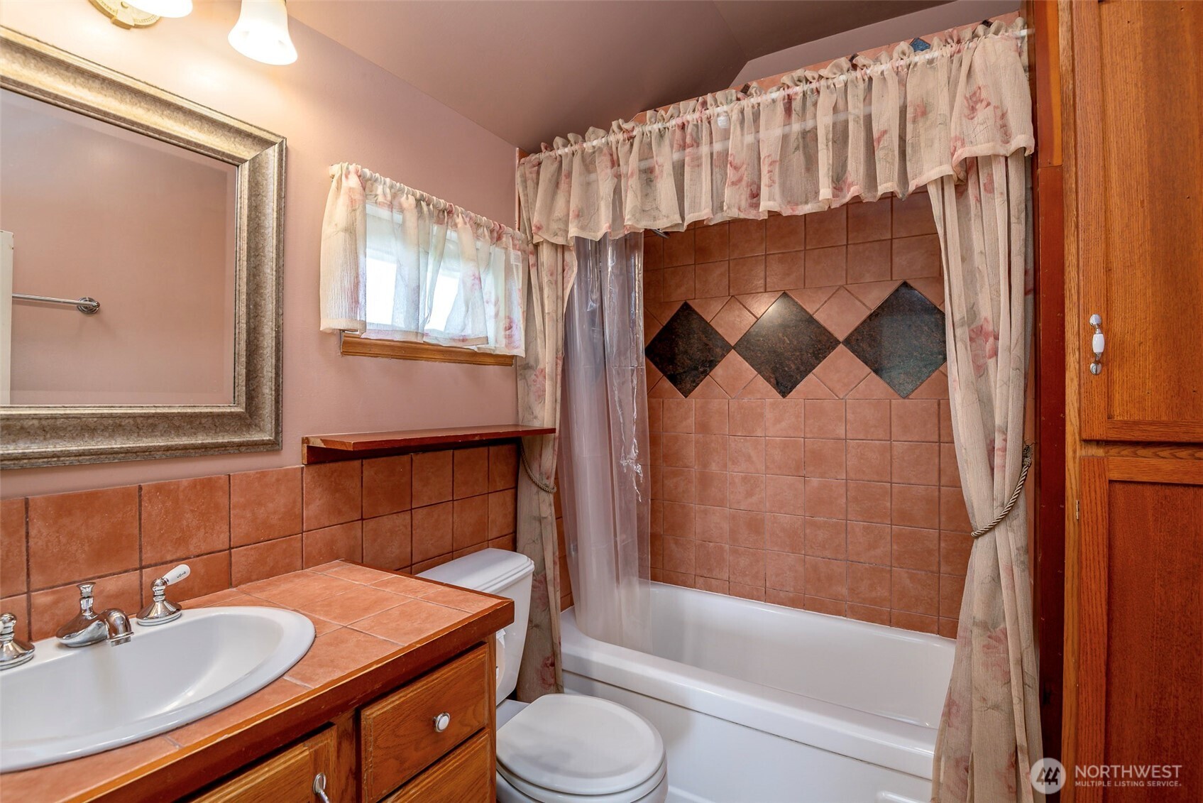 6330 S I Street Property Photo 26