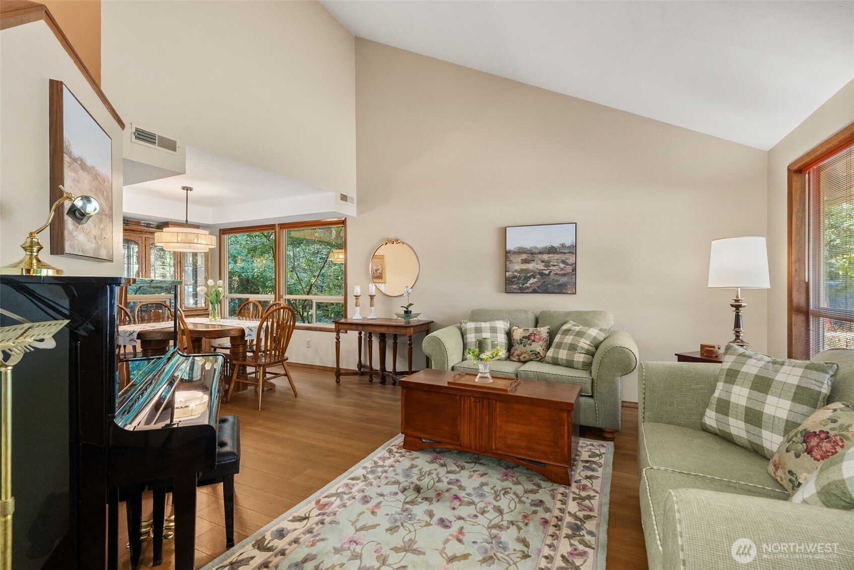 6615 Sierra Court Property Photo 4