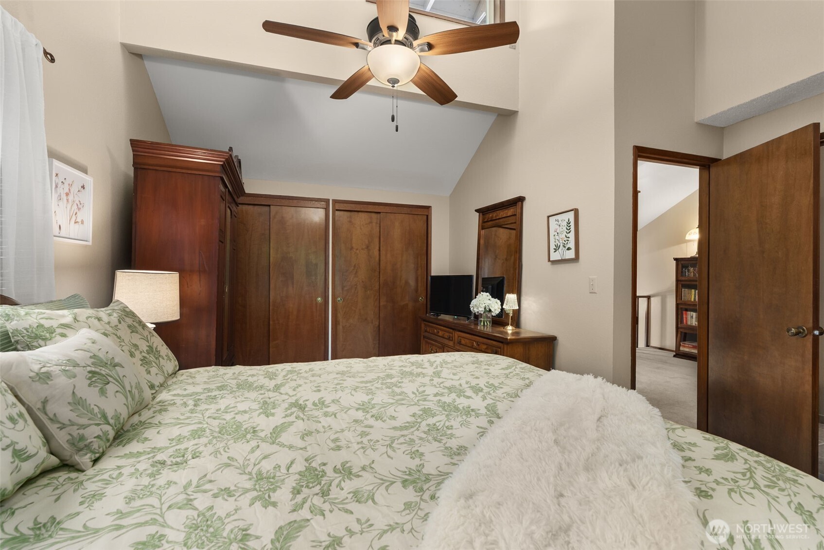 6615 Sierra Court Property Photo 18