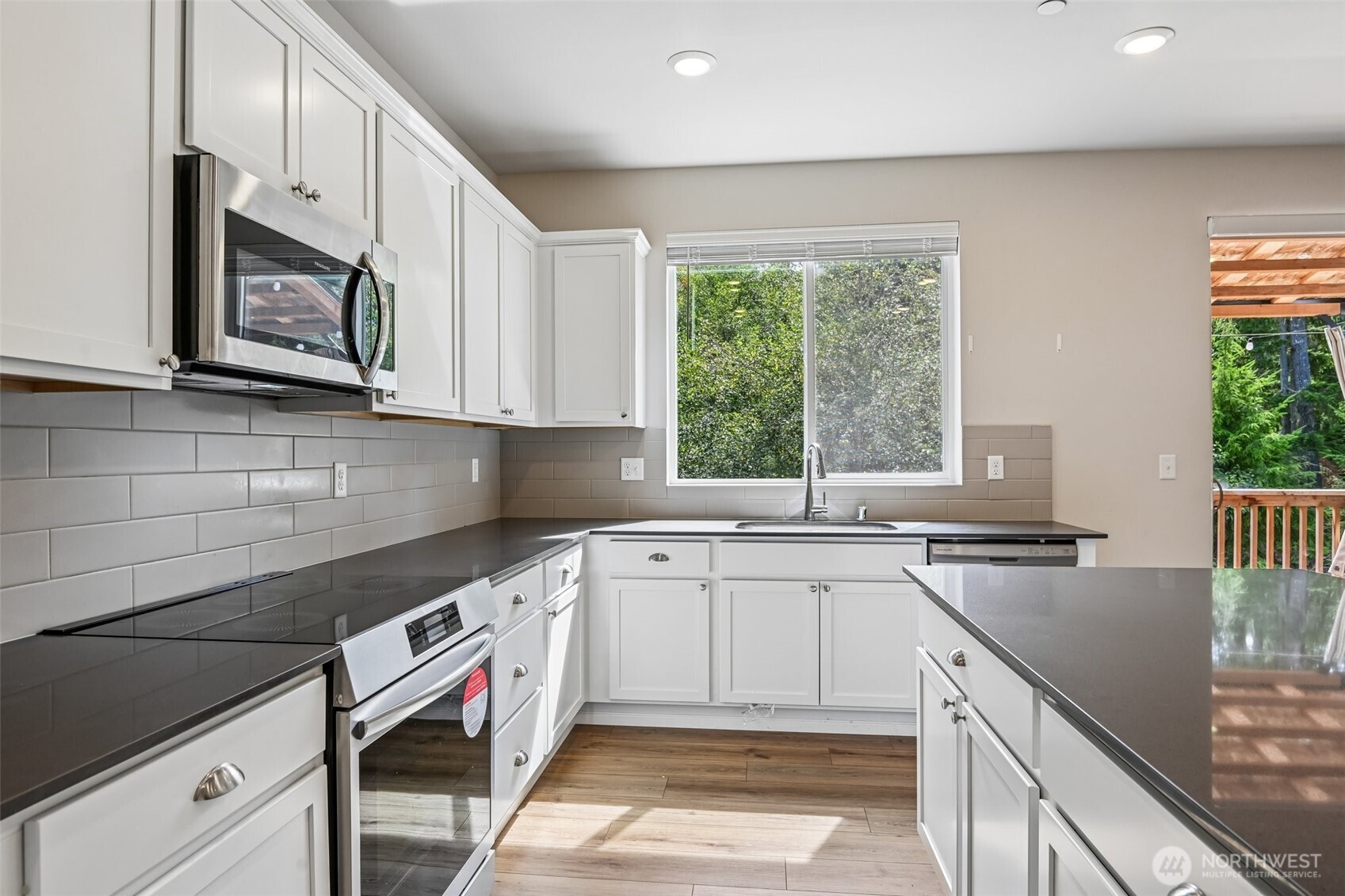 4410 Sail Lane Property Photo 8