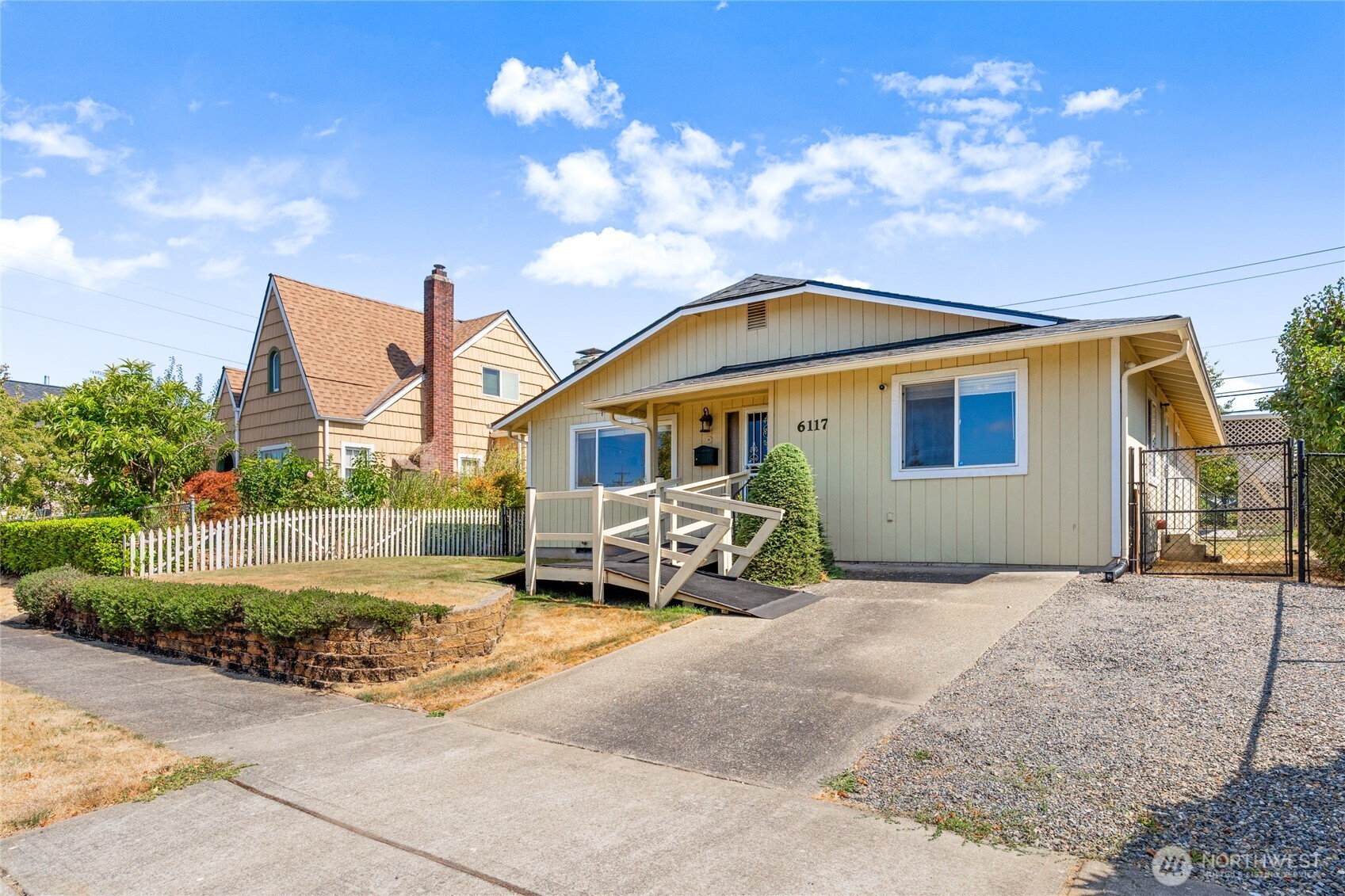 6117 S G Street Property Photo 1