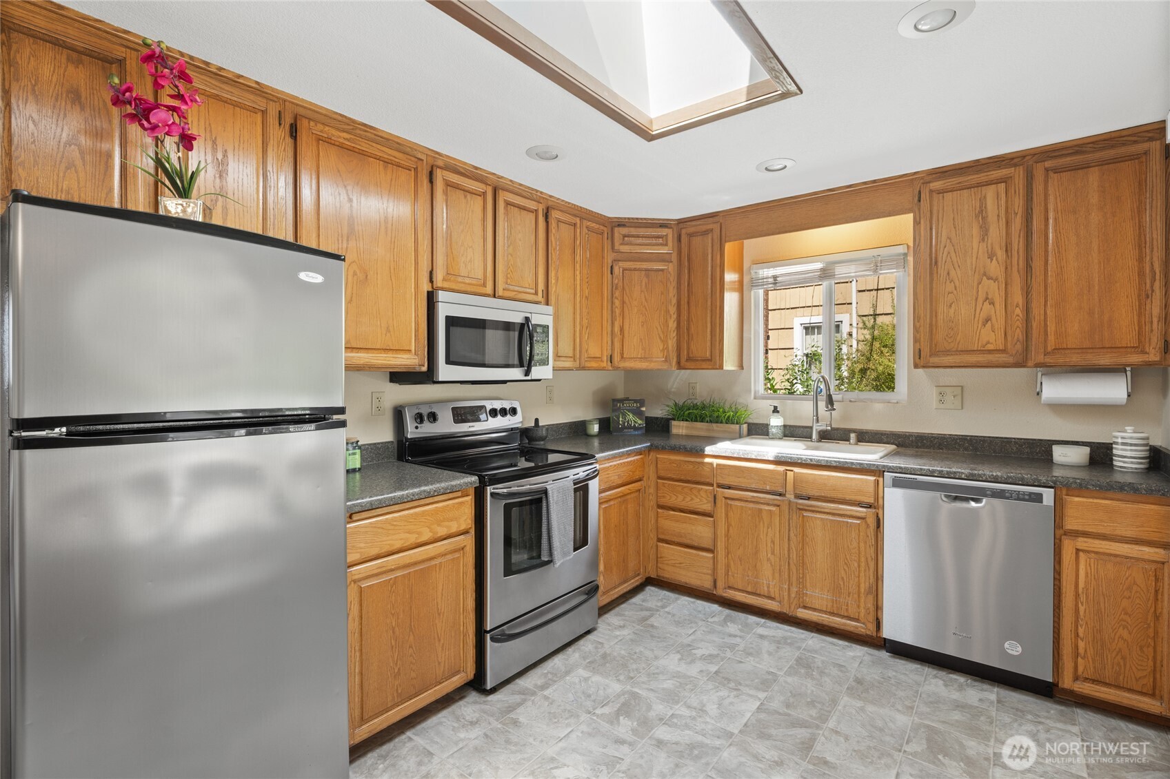 6117 S G Street Property Photo 13