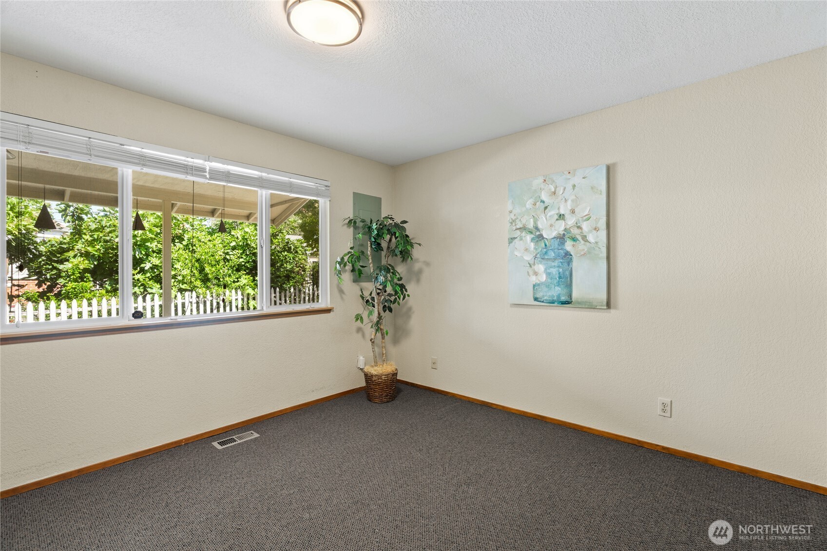 6117 S G Street Property Photo 16
