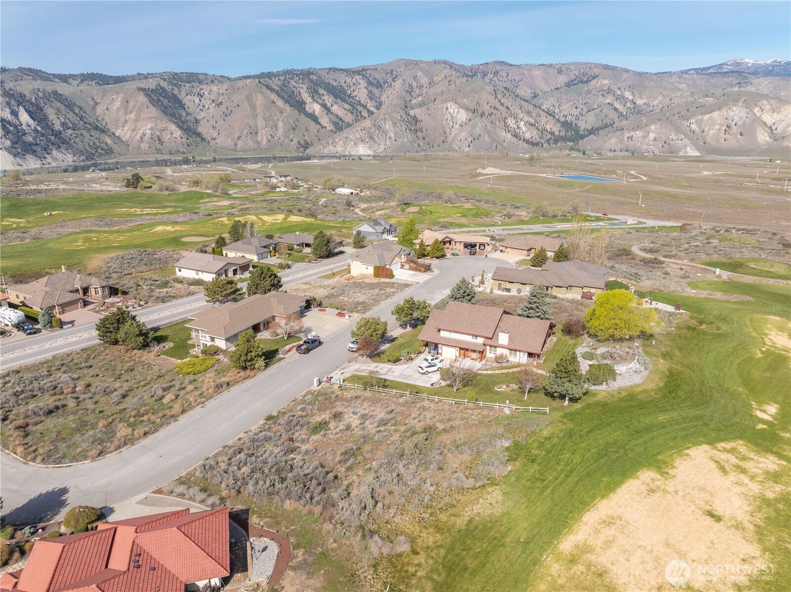 304 Desert View Place Property Photo 5