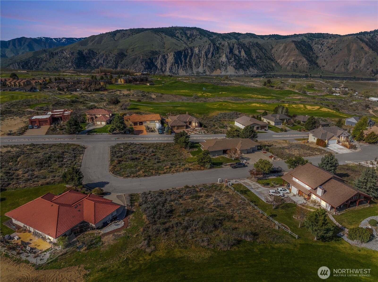 304 Desert View Place Property Photo 7