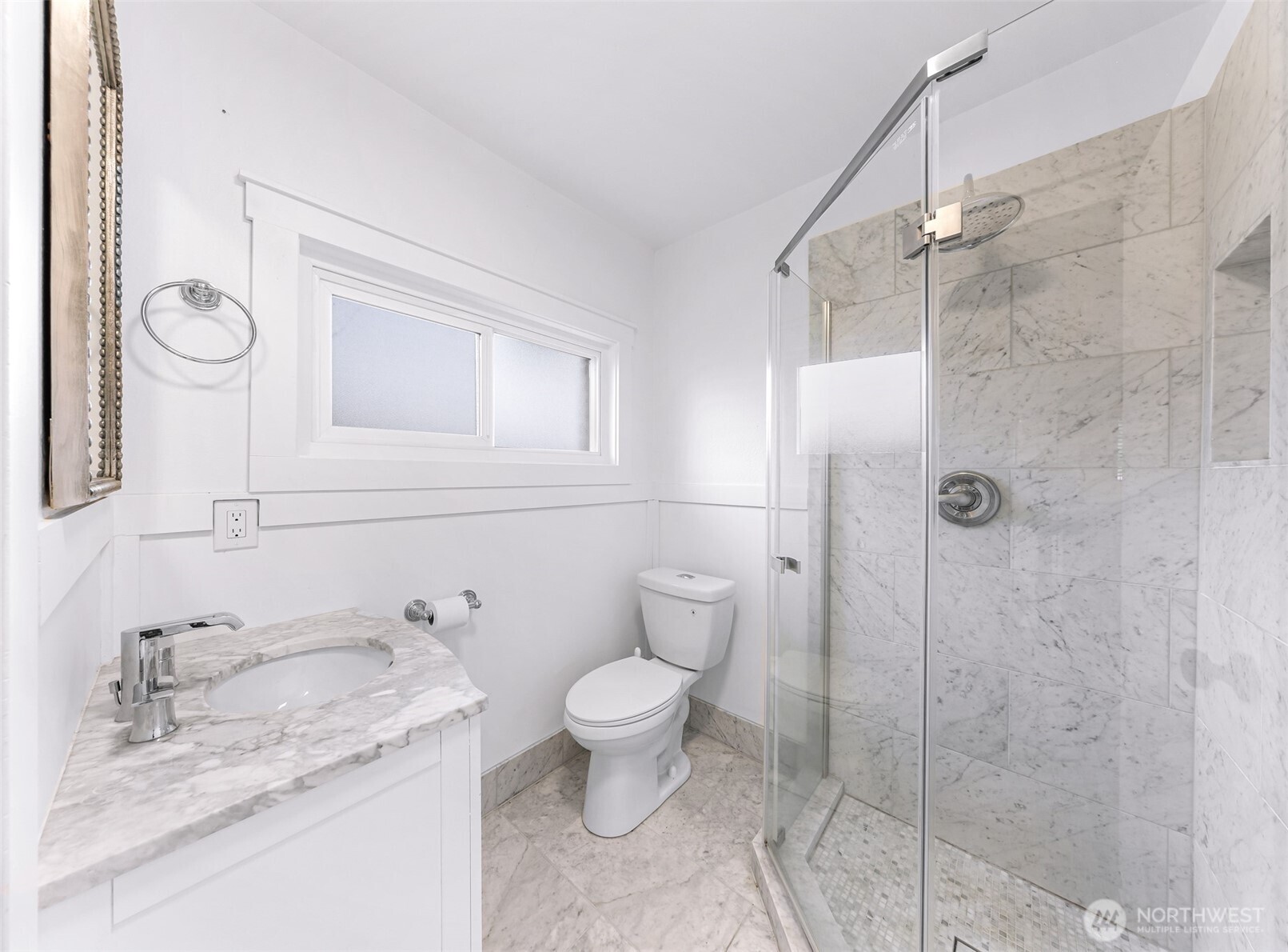 12949 S Front Street Property Photo 38
