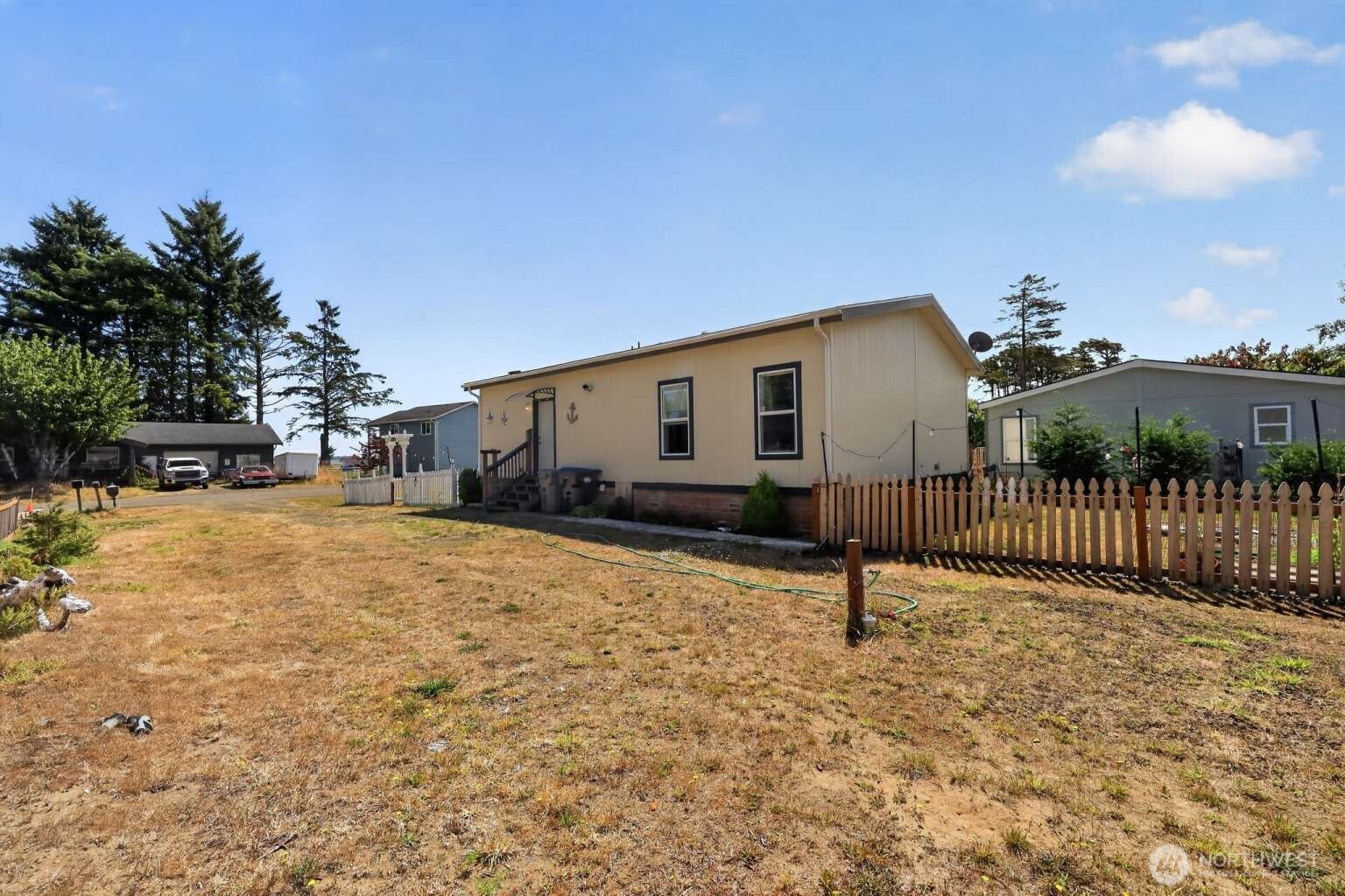 505 Chenois Avenue Property Photo 23