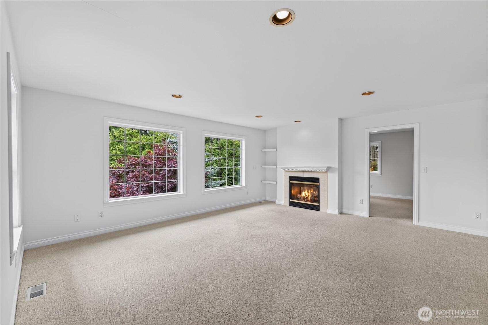2618 Washington Boulevard Property Photo 4