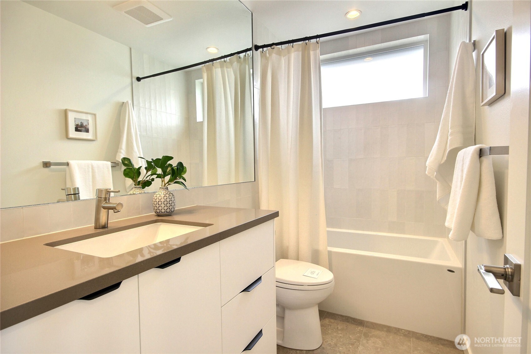 811 Ne 90th Street Property Photo 17