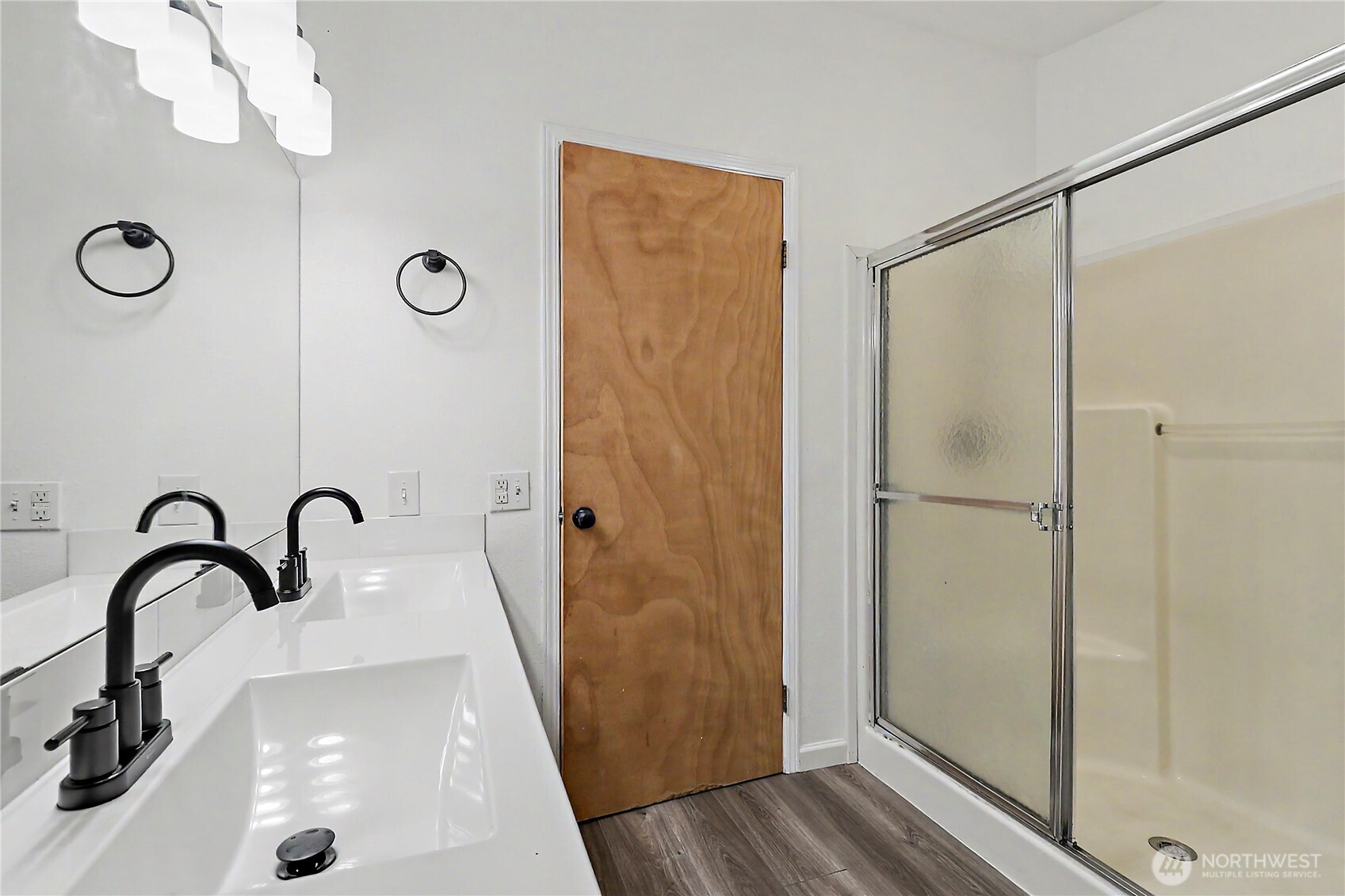 19706 215th Street Property Photo 21