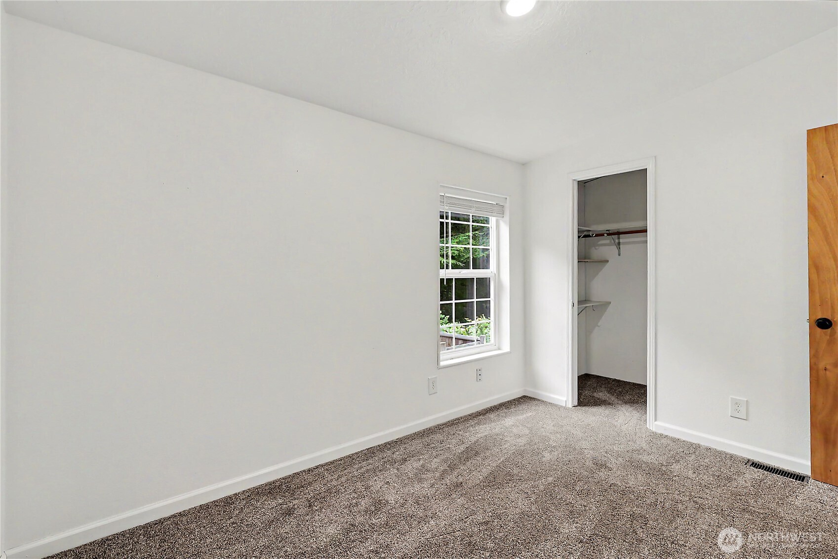 19706 215th Street Property Photo 23