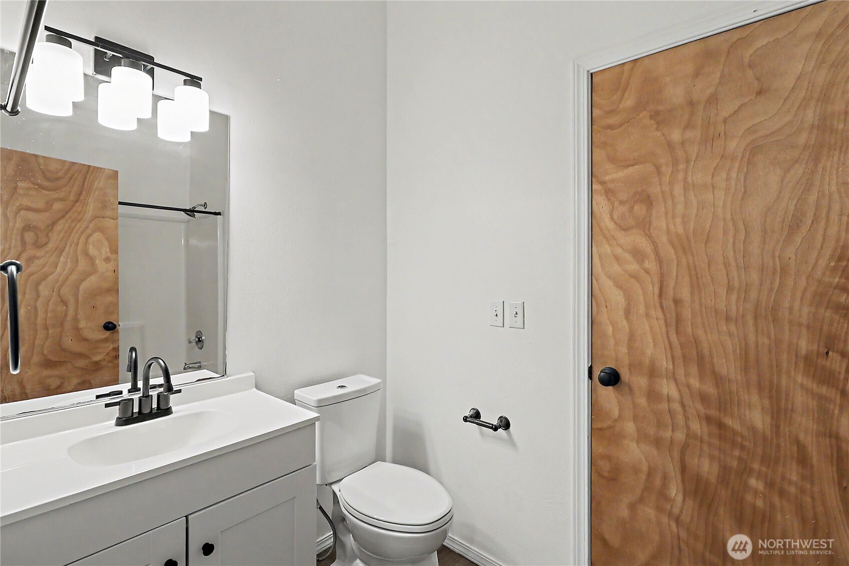 19706 215th Street Property Photo 25