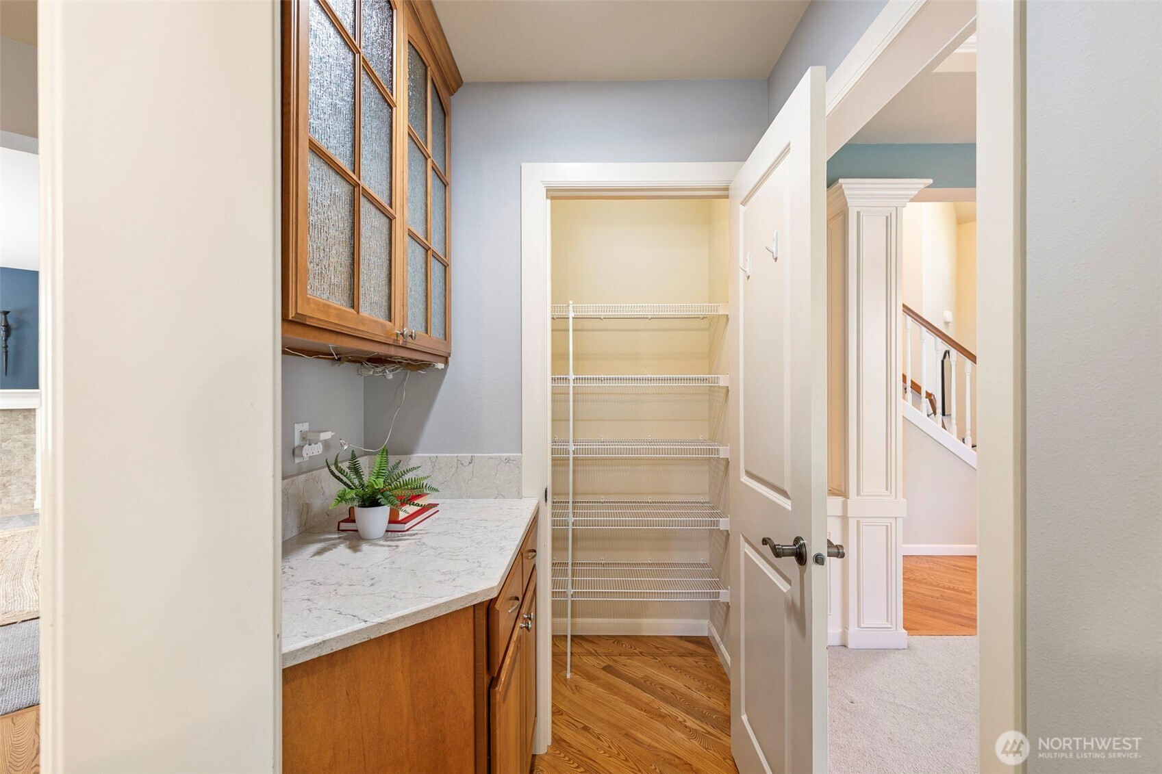 2741 Ne Noll Valley Loop Property Photo 11