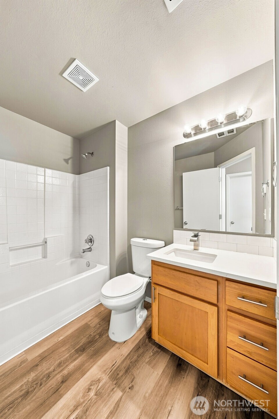 4042 S Warner Street B Property Photo 12