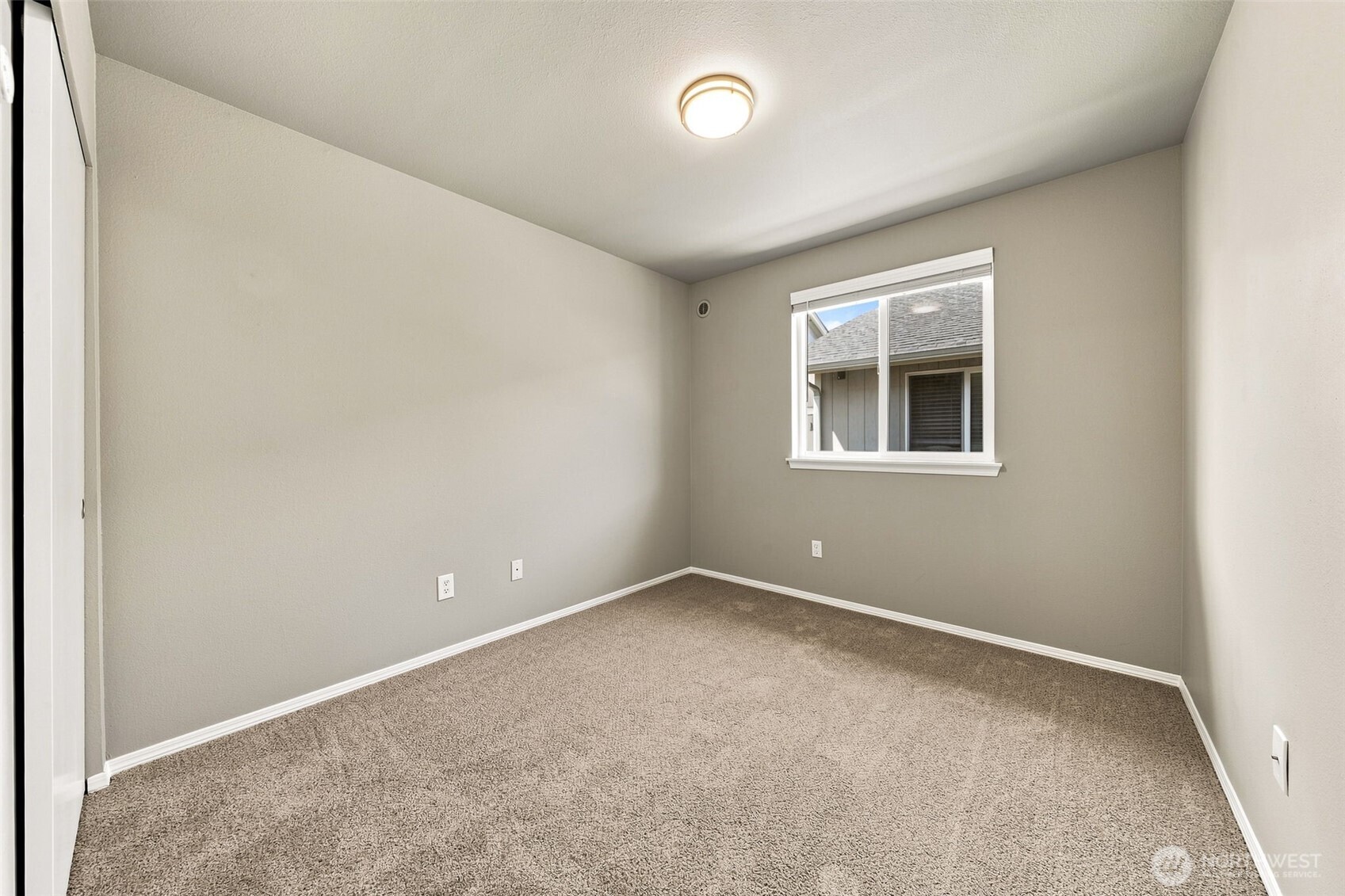 4042 S Warner Street B Property Photo 13